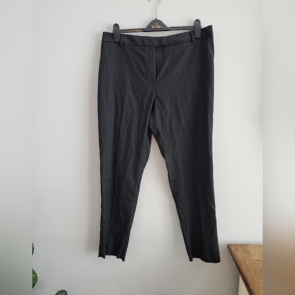 Tiffany and co womens black trousers. Size 14. EUC 28" inseam - Picture 10 of 10